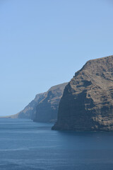 Fototapeta premium Scenic view of the coast at Los Gigantes