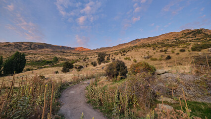 Hiking up Roys Peak in Wanaka in New Zealand