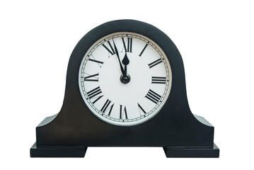 czarny zegar stojący, z rzymskimi cyframi, w kolorze biało czarnym.