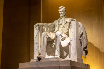 Abraham Lincoln statue in Washington