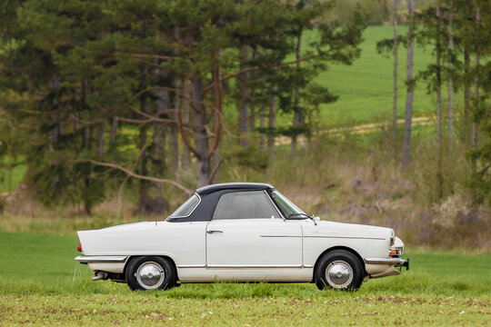 NSU Spider german oldtimer vintage sports cabrio car