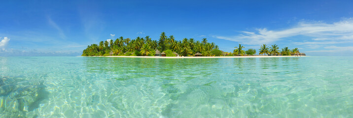  Beautiful maldives tropical island - Panorama