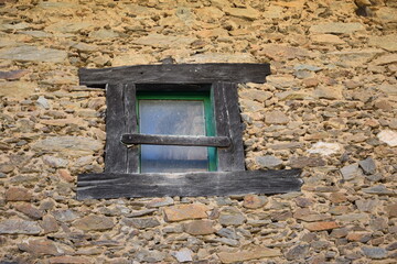 vieja ventana de madera
