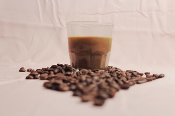isolated, brown, roasted, beans, closeup, background, flat lay, top of view, backdrop, space, brew, morning, aromatic, natural, roast, pastel, drip, enjoyment, cut out, idea, shadow, shiny, cafe, arab