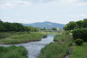 Fototapeta na wymiar 賀茂川と大文字山