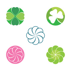 Fototapeta premium Clover leaf logo illustration vector flat design