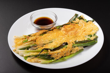 スリムネギのチーズチヂミ