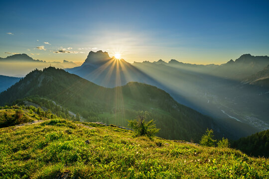 Italy, Veneto, View from Monte Rite to Monte Pelmo at sunset