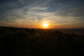 Tramonto visto dal territorio di Sorradile, provincia di Oristano, Sardegna