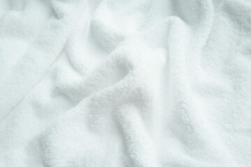 上質な無地の白いタオル生地の背景･テクスチャの素材 - くしゃくしゃのバスタオルやブランケットの表面