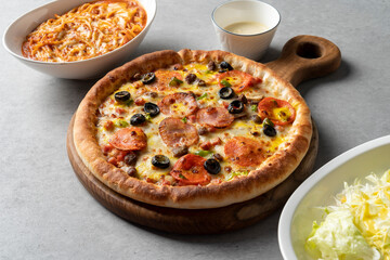 Pizza, bulgogi, pizza, pastry, bacon, cheese crust, cheese, sweet potato, cheddar cheese