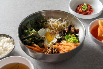 Bean sprouts, rice soup, pork, meat, Tongyeong, oysters, bibimbap, Korean food,