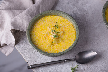 Cheese soup Cheeseburger with minced meat