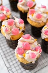 Mini Easter Bread Kulich