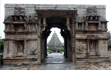 Fototapeta na wymiar Temple in Chittogarh Fort, India