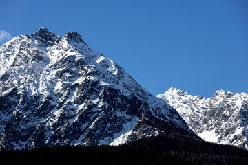 a mountain in the swiss alps