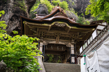 榛名神社の双龍門