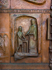 Religious figures at the Basilica Annuntiationis