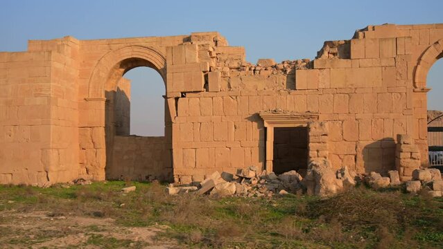 Ancient walls of Hatra city, northern Iraq. Sideways shot