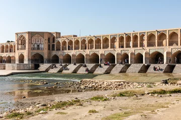 Fotobehang Khaju Brug Historic Khaju Bridge (Pol-e Khajoo) on Zayanderud River in Isfahan, Iran. Heritage and tourist attraction.