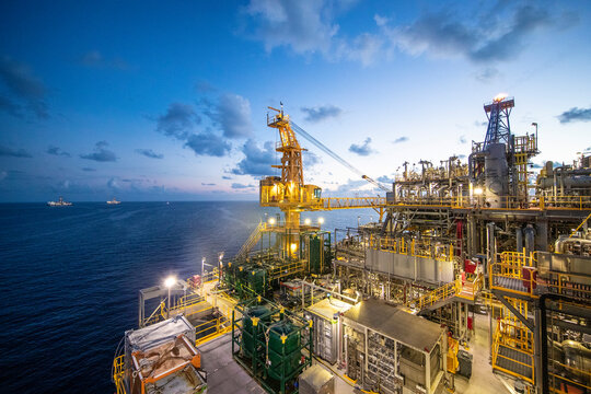 Production deck onboard offshore oil platform