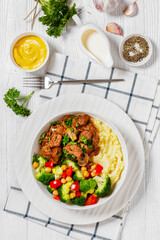 beef mushrooms stew with mashed potato and salad