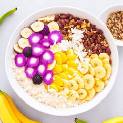 muesli with fruits