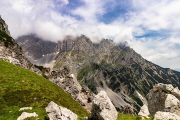 Fototapeta na wymiar Scenic shot of Kaiser Mountains in Austria on a sunny day