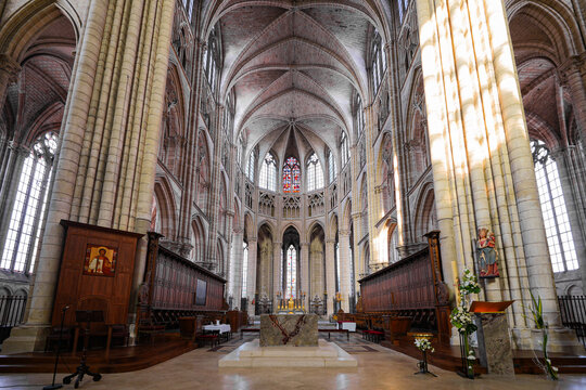 Choir of the Saint Etienne cathedral of Meaux, a roman catholic church in the department of Seine et Marne near Paris, France