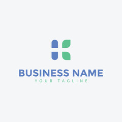 Obraz premium letter K and capsule logo design template vector, K health and medical logo, medical logo