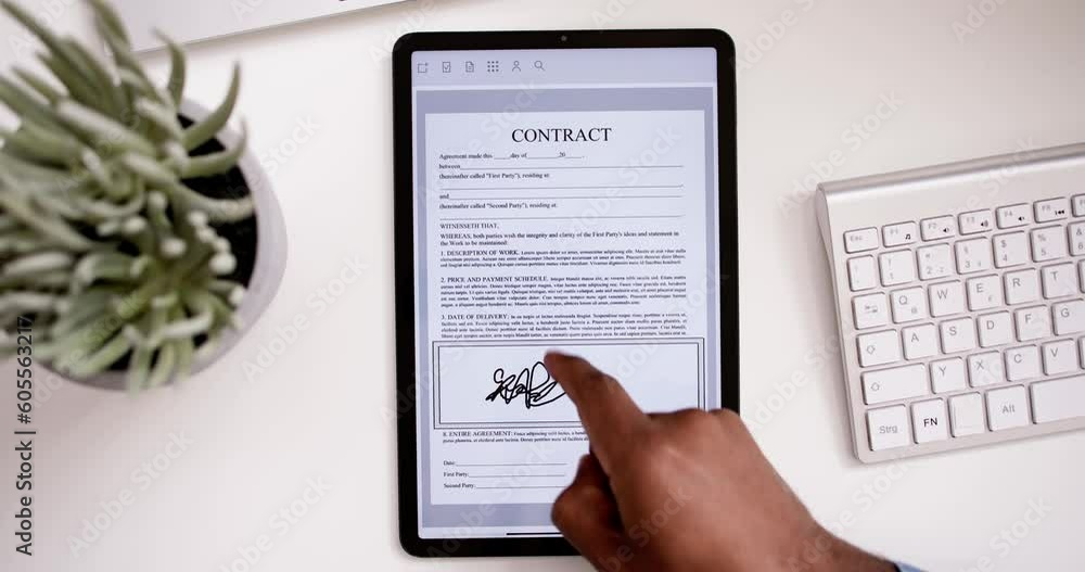 Poster digital signature on contract document online