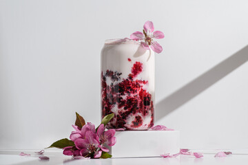 smoothies with milk and berries