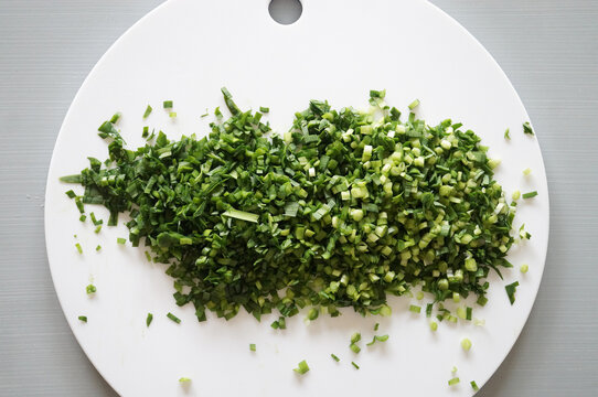 ニラのみじん切り