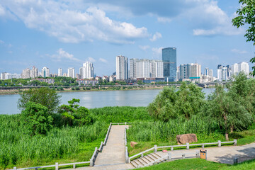 Obraz premium Ecological Landscape of Urban Green Space in Xiangjiang Scenic Belt, Zhuzhou, China