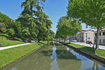 Fototapeta premium Castelfranco Veneto, le antiche mura e torri della città - Treviso