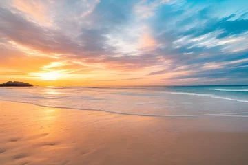 Foto op Canvas 朝焼けの美しい彩雲と浜辺の風景 © sky studio