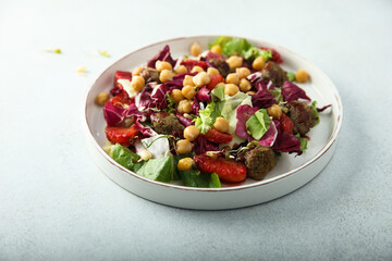 Healthy meatball salad with chickpea