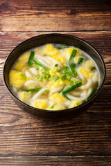 にらたまうどん