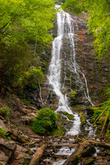 Fototapeta na wymiar Mingo Falls in Cherokee, North Carolina's Smokey Mountains