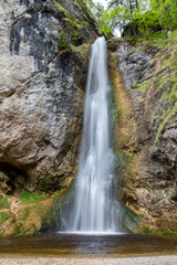 Fototapeta na wymiar Wasserfall in der Plötz Klamm am Rettenbach bei Salzburg, Österreich