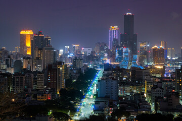 Fototapeta na wymiar 台湾 高雄市、寿山情人観景台から見る夜景