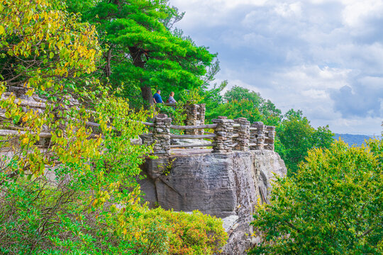 A beautiful natural looking overlook up high on a cloudy day.