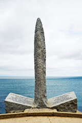 Ranger-Denkmal über dem Atlantik, Erinnerungsstätte Pointe du Hoc, Omaha Beach, Basse-Normandie, Frankreich, Europa - obrazy, fototapety, plakaty