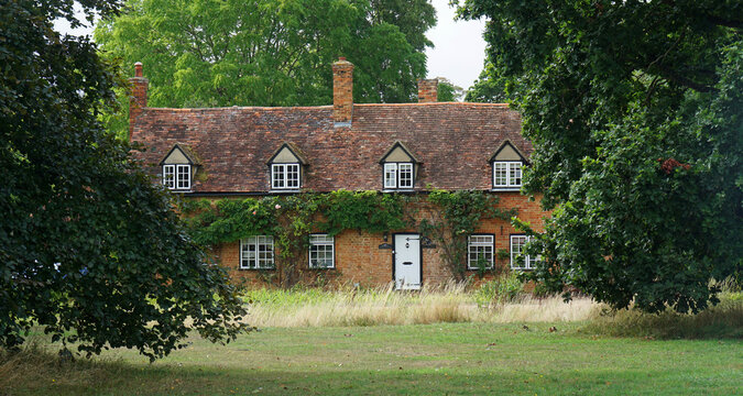 Beautiful old cottages on Ickwell Green Bedfordshire.  