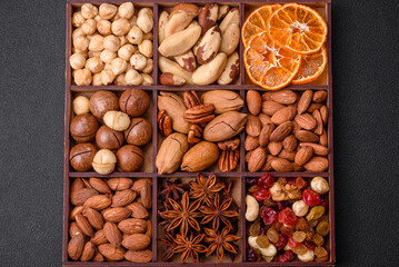 Mix of roasted macadamia nuts, cashews, pecans, almonds, raisins and dry berries