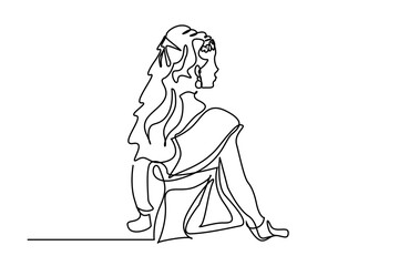 young beautiful old historical queen princess woman rich line art
