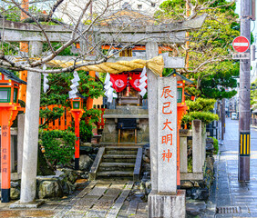 京都、祇園の辰巳大明神