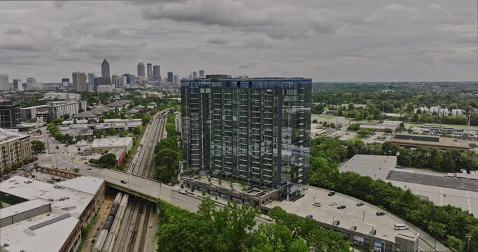 Atlanta Georgia Aerial v862 flyover Howell Mill Road, English Avenue and Home Park, panoramic views of Midtown, Atlantic Station, Blandtown and downtown skyline - Shot with Mavic 3 Cine - August 2022