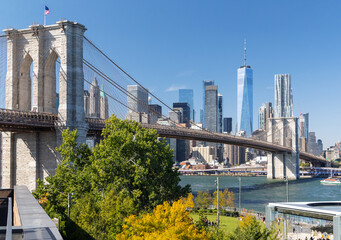 Brooklyn bridge and Manhattan skyscrapers