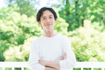 笑顔のミドル男性